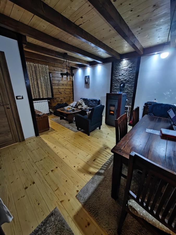 ŽabljakMountain Haven Deluxeアパートメント エクステリア 写真